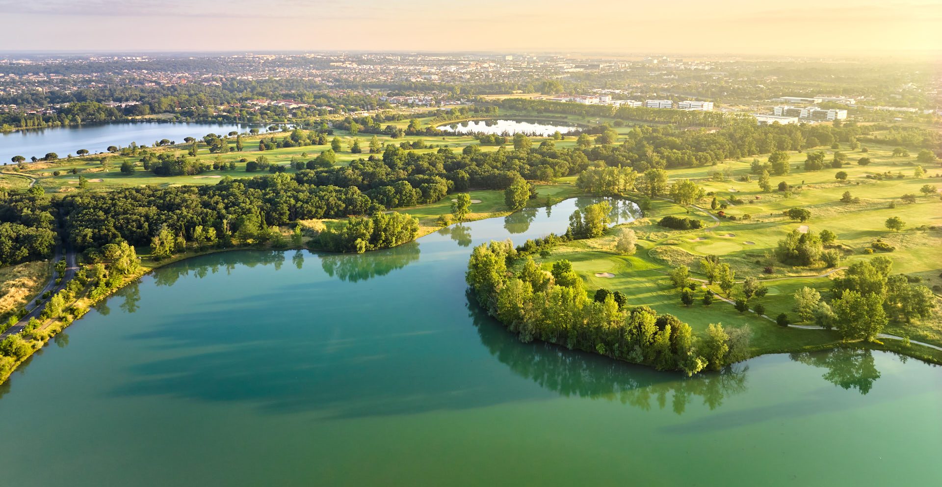 UGOLF: Golf de Toulouse La Ramée - golf in Tournefeuille