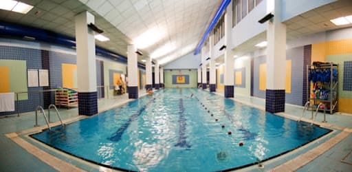 Muskizko Kiroldegia - natacion in Muskiz