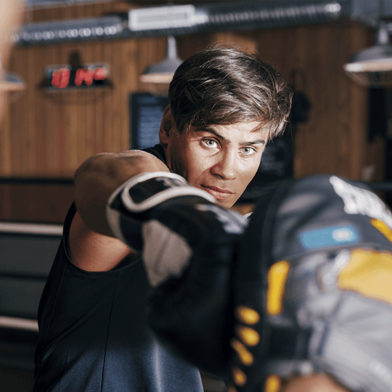 LAURA PARRIEGO MORILLO - boxeo in Galindo y Perahuy