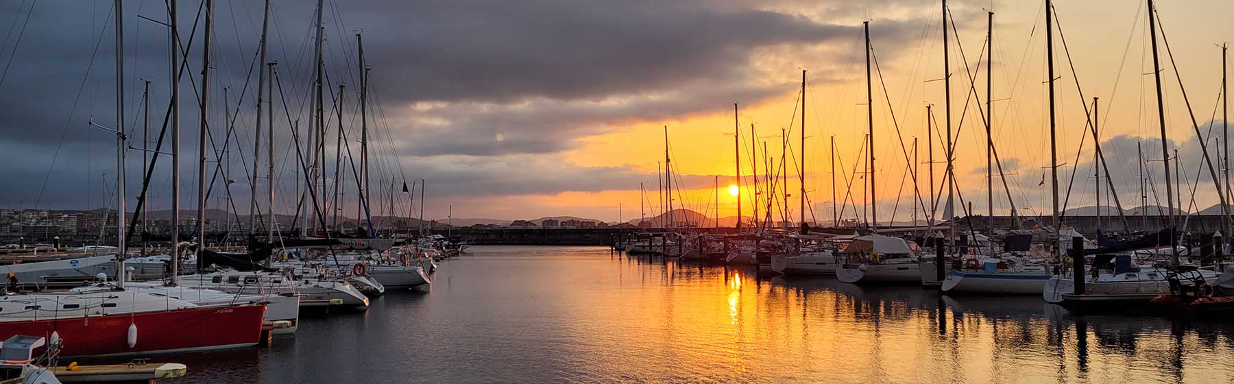 Escuela de vela Real Club Náutico de Laredo - natacion in Laredo