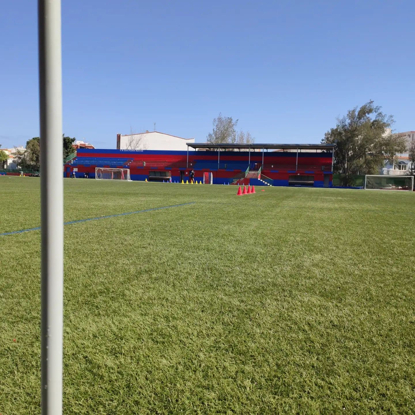 Campo de fútbol El Doctoral - fútbol in Vecindario