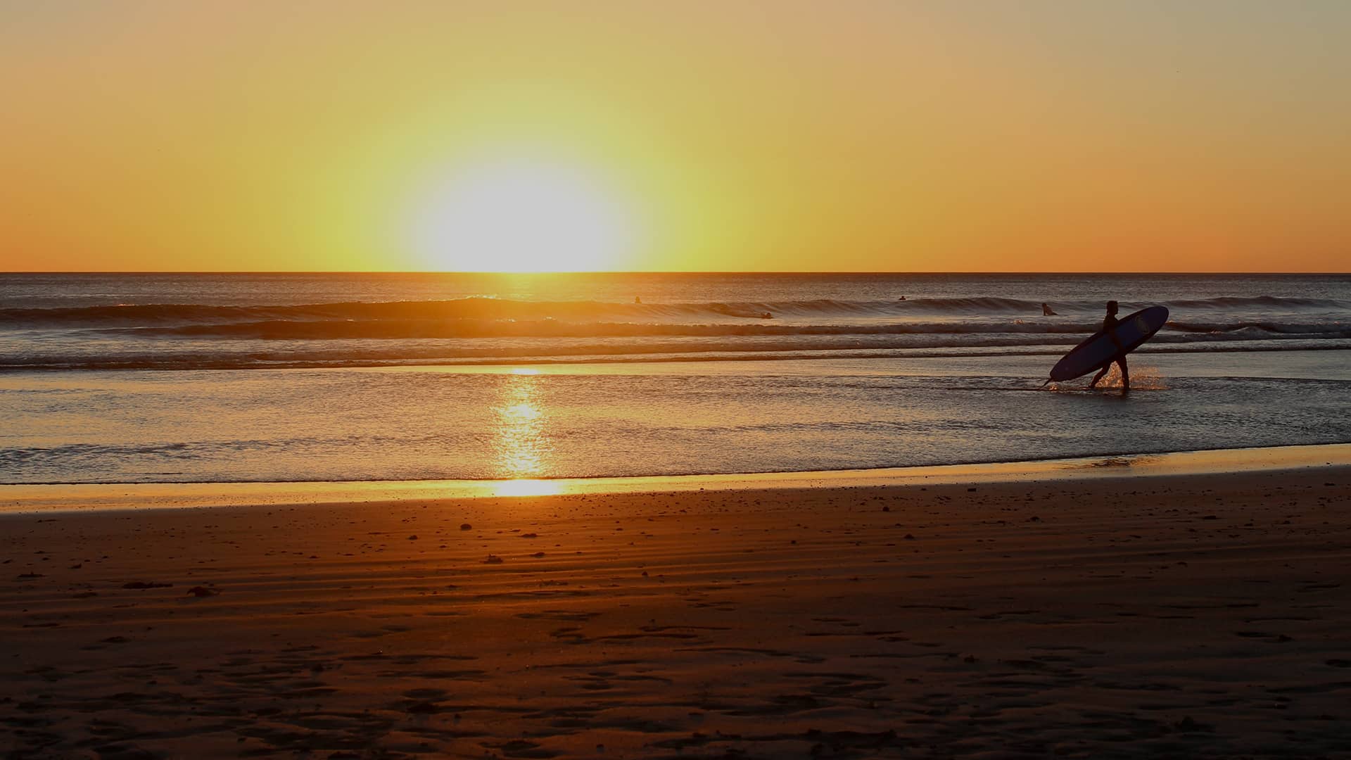 Mini skate ramp scooter - skateboard in Melgar de Fernamental