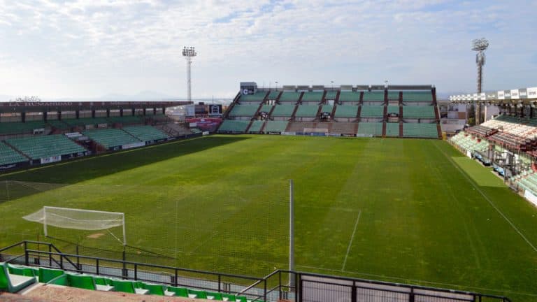 Estadio Romano José Fouto - fútbol in Mérida