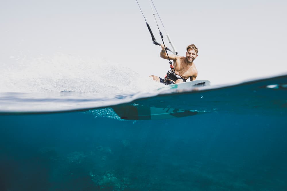 Kitesurfing Ostia Scuola Kitesurf Roma (Sede Legale) - kitesurf in Lido di Ostia