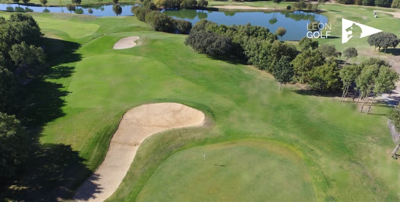 Campo de Golf Municipal Reino de León - golf in León