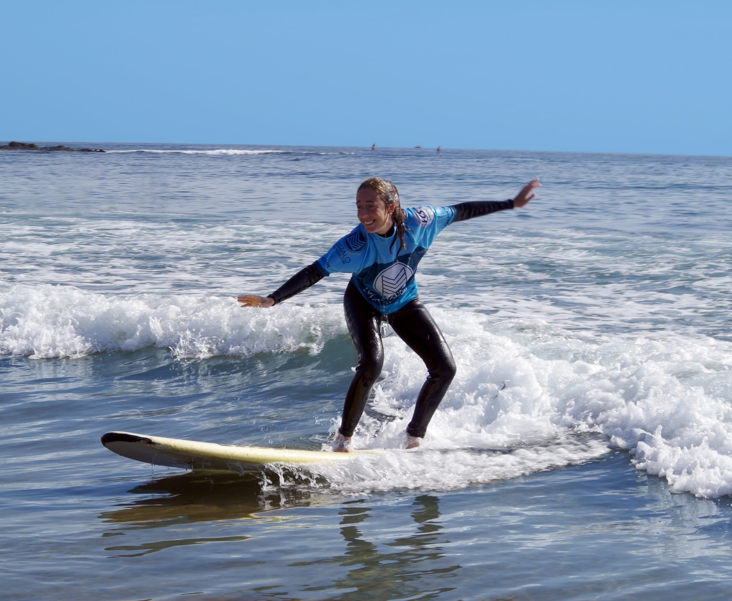 Mahalo Surf School - surf in Tenerife