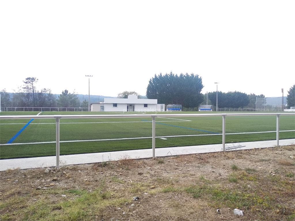 Campo de fútbol de Melias (A Abelleira) - fútbol in O Pereiro de Aguiar