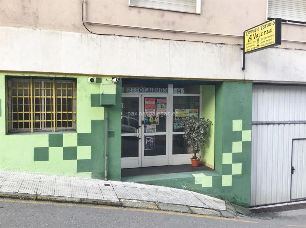 Ximnasio Estudio A Valenzá - karate 