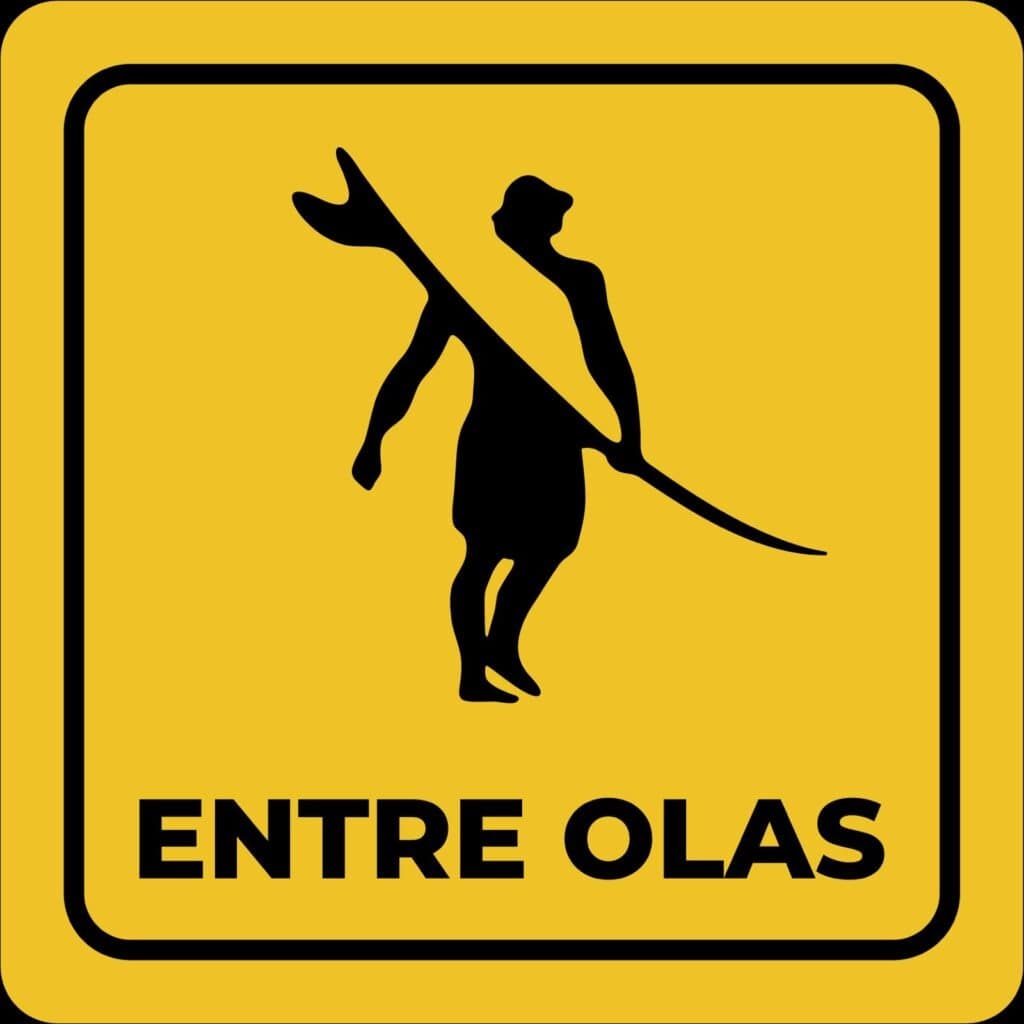 Entre Olas Surf School - Escuela de surf Roche - surf in Roche