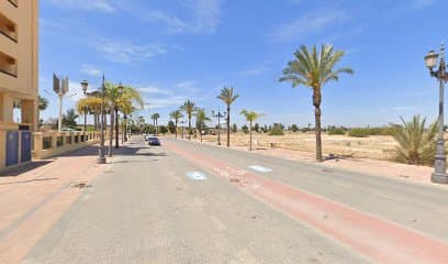 Escuela Internacional de Golf Diego Torné - golf in Los Alcázares