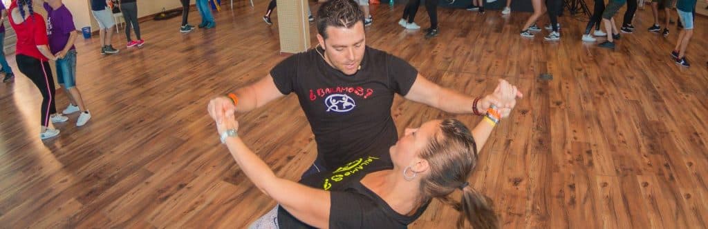 Bailamos Academia de bailes Latinos - Sede oficial - natacion in Montequinto